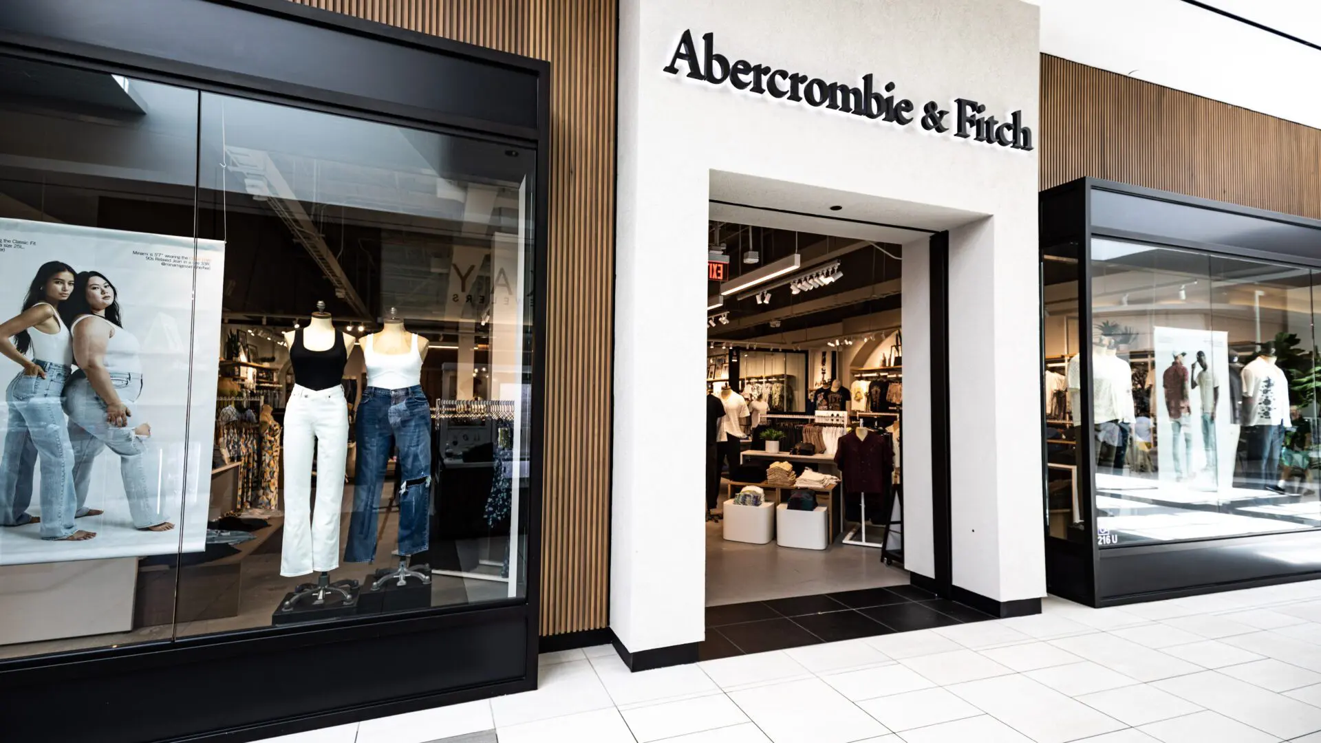 Abercrombie & Fitch path to innovation with Oracle Cloud